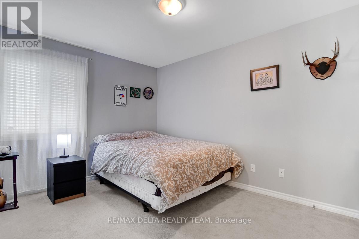 80 Settlement Lane, Russell, Ontario  K4R 0A4 - Photo 23 - X12421389