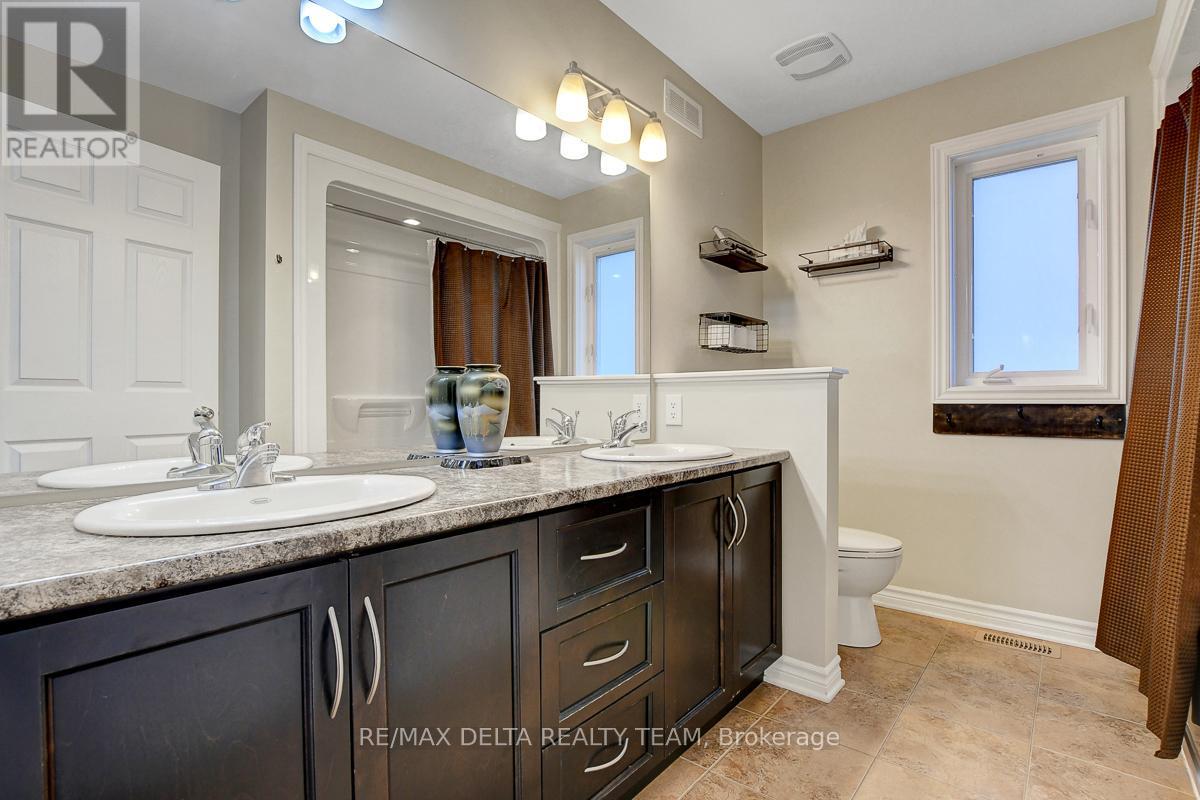 80 Settlement Lane, Russell, Ontario  K4R 0A4 - Photo 26 - X12421389