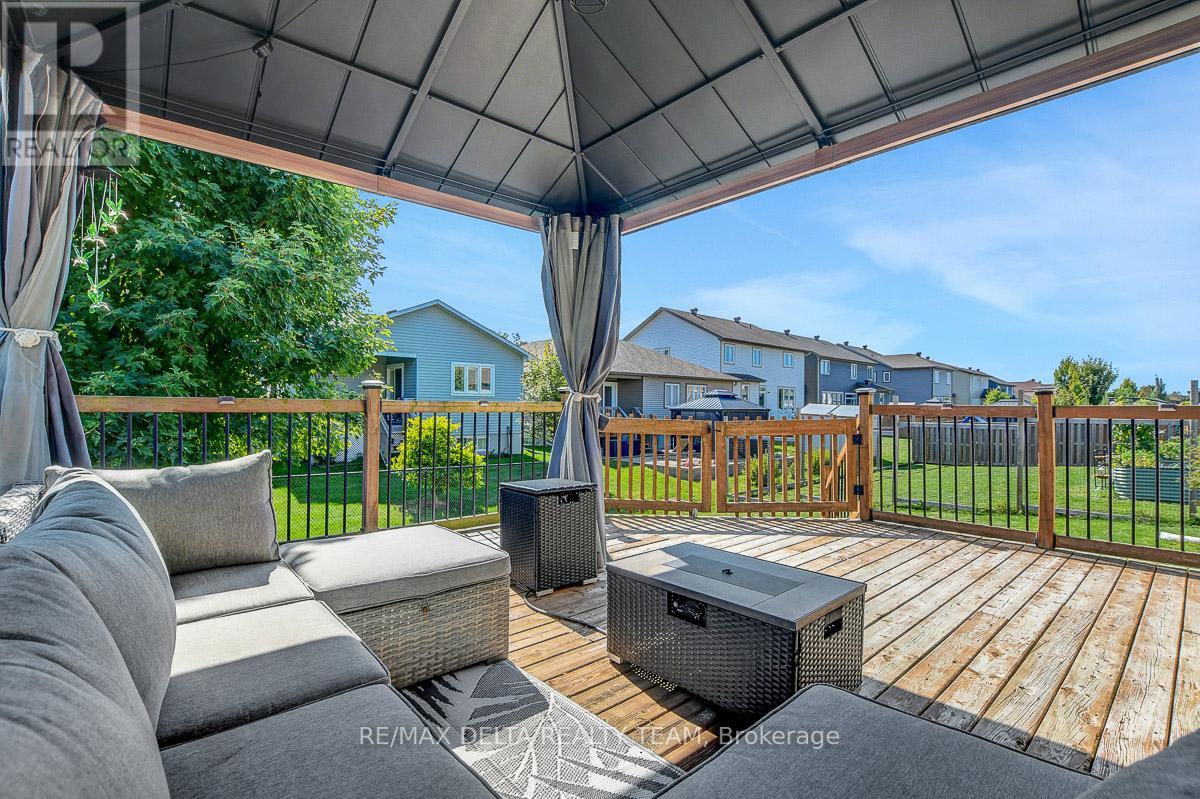 80 Settlement Lane, Russell, Ontario  K4R 0A4 - Photo 42 - X12421389