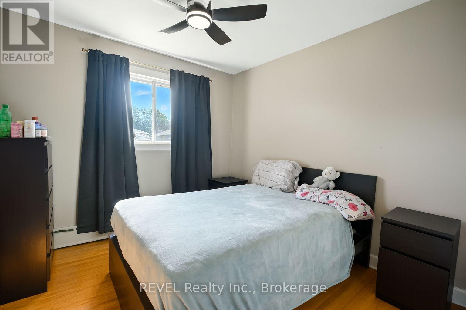 46 Collier Road S, Thorold, Ontario  L2V 3T1 - Photo 10 - X12421262