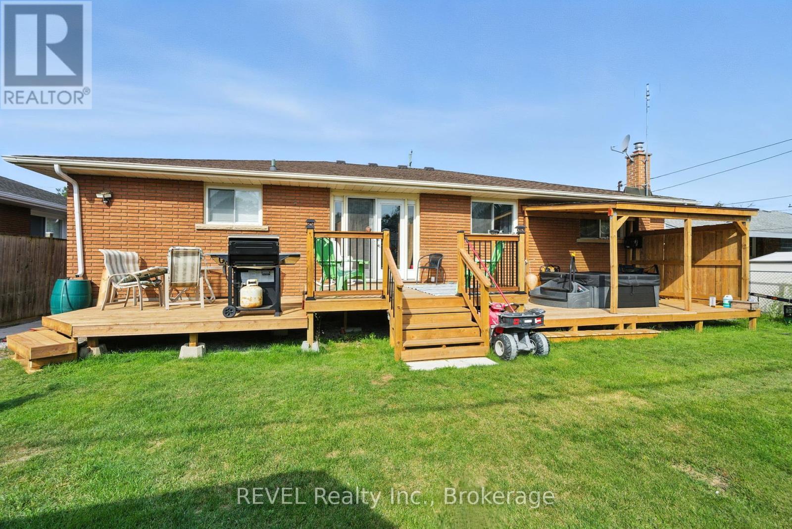 46 Collier Road S, Thorold, Ontario  L2V 3T1 - Photo 20 - X12421262