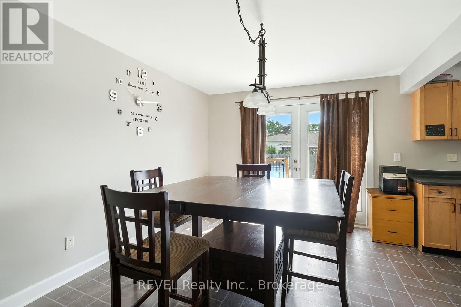 46 Collier Road S, Thorold, Ontario  L2V 3T1 - Photo 6 - X12421262