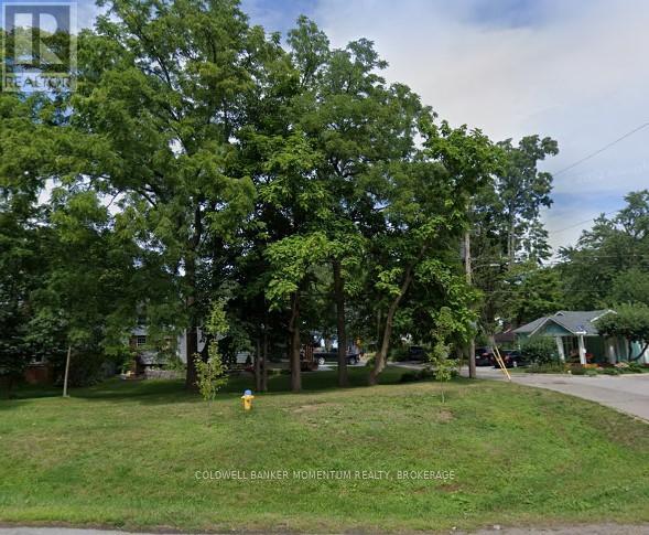 10a Betts Avenue, Grimsby, Ontario  L3M 2S6 - Photo 1 - X12421271
