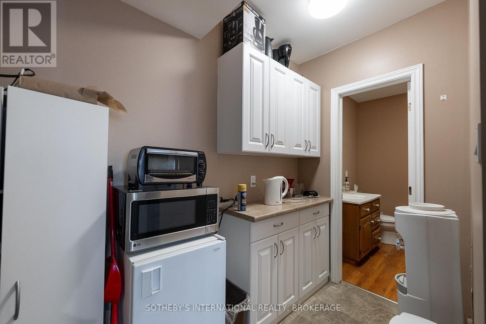 5 Race Street, St. Catharines, Ontario  L2R 3M1 - Photo 23 - X12421403