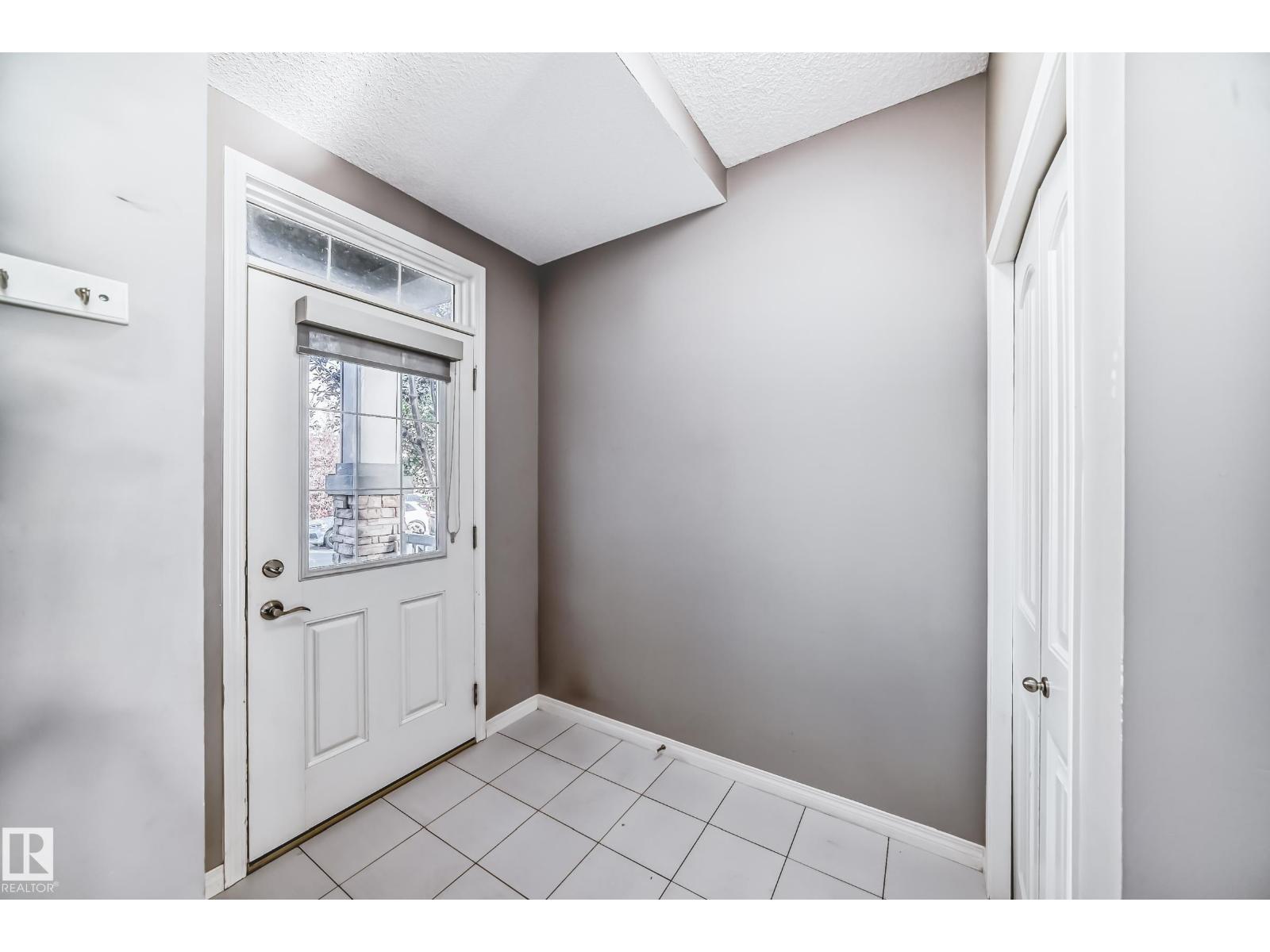 3116 Arthurs Cr Sw, Edmonton, Alberta  T6W 2H7 - Photo 3 - E4459051