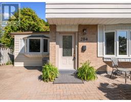 284 HOLLYBERRY TRAIL, Toronto, Ontario