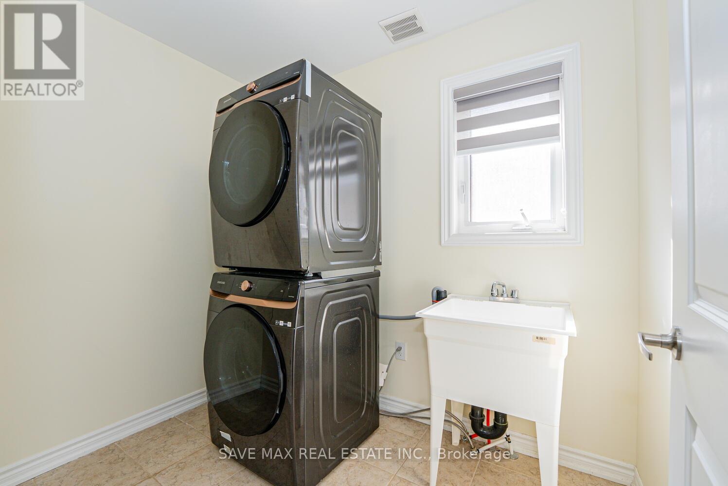 20 Bertram Gate, Whitby, Ontario  L1N 9Y6 - Photo 41 - E12421181