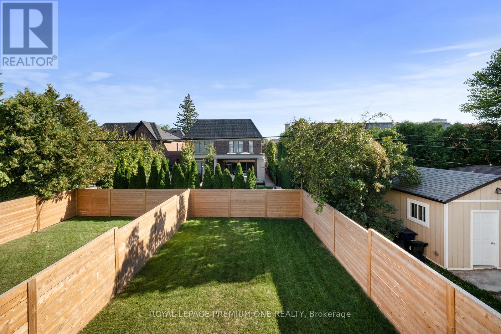 683 Glencairn Avenue, Toronto, Ontario  M6B 1Z8 - Photo 26 - C12419151