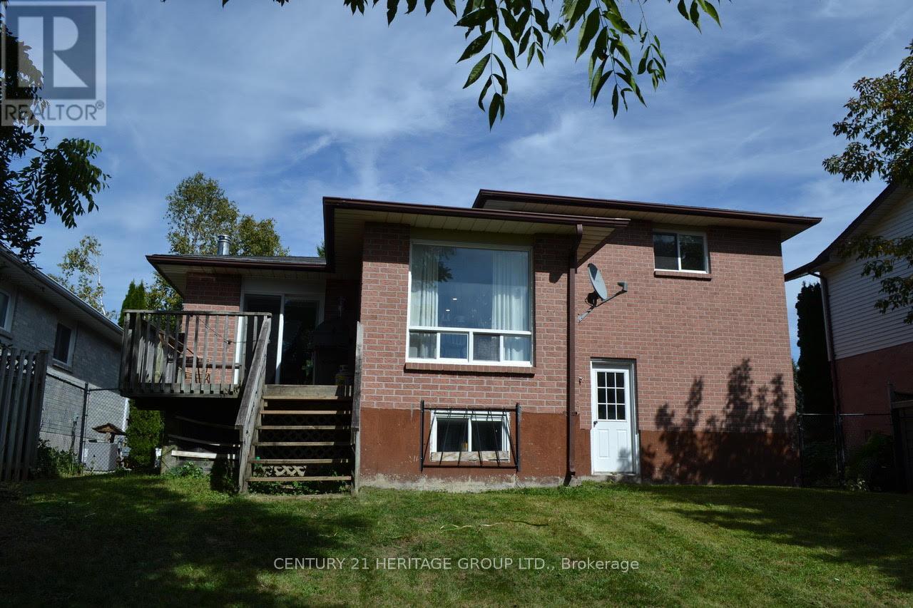 10 Hawkins Street, Georgina, Ontario  L0E 1R0 - Photo 31 - N12421095