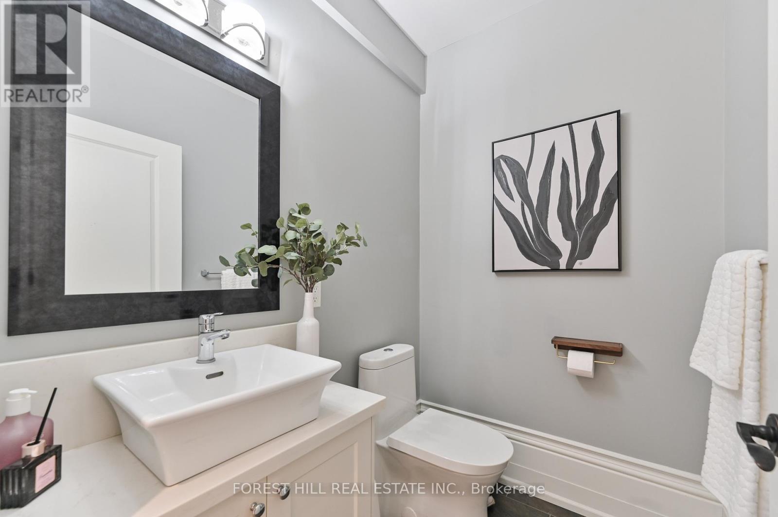 24 Lloyd Street, Whitchurch-Stouffville, Ontario  L4A 4J2 - Photo 18 - N12421182