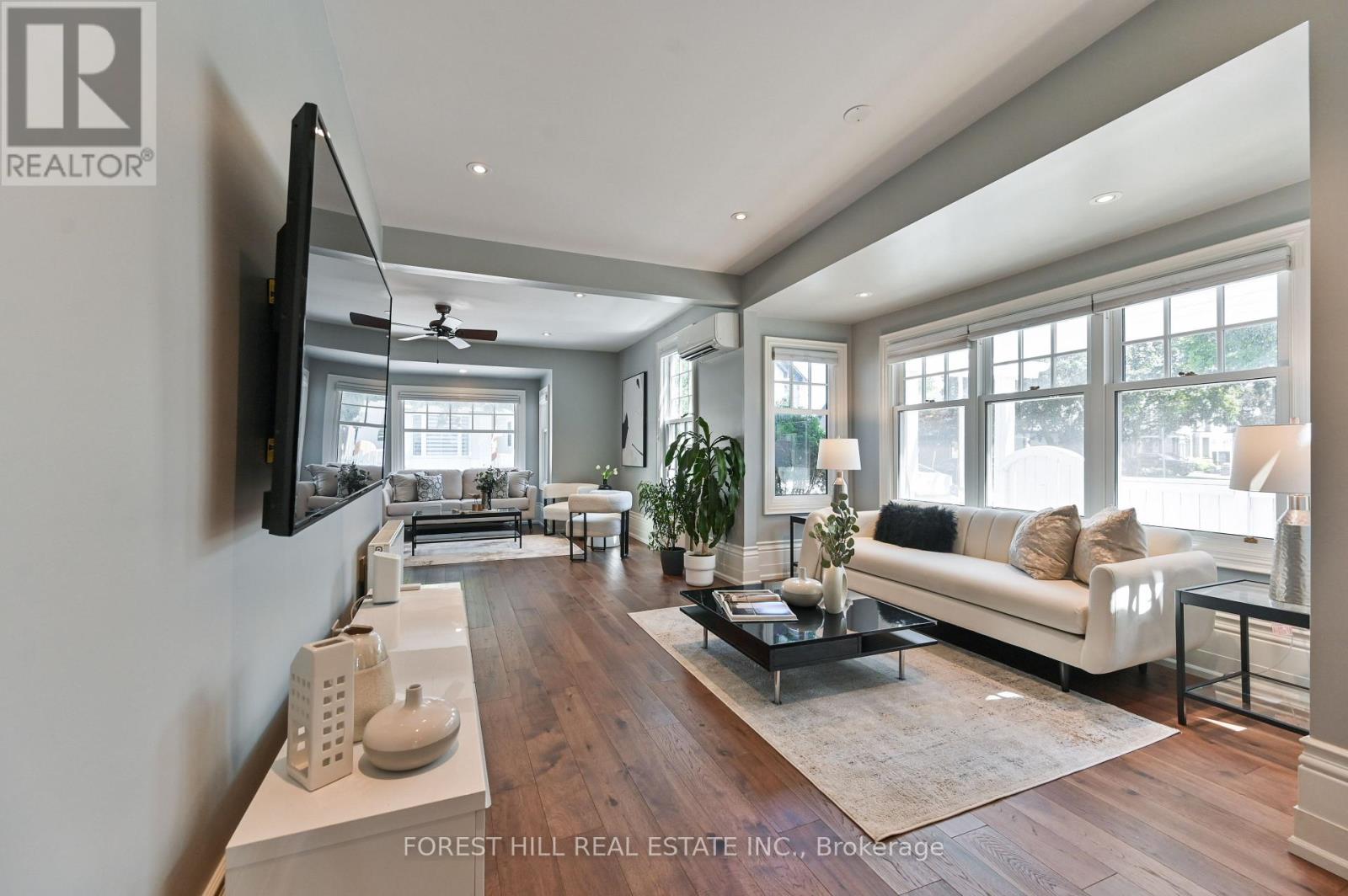 24 Lloyd Street, Whitchurch-Stouffville, Ontario  L4A 4J2 - Photo 6 - N12421182