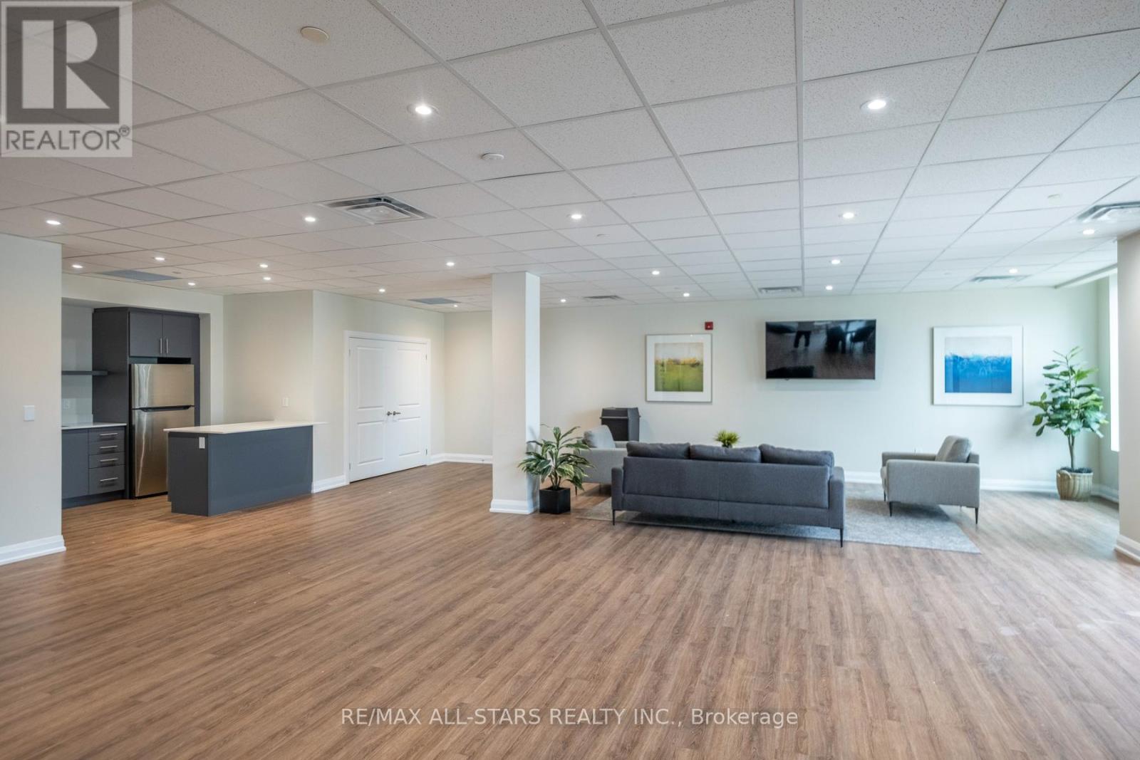 309 - 5917 Main Street, Whitchurch-Stouffville, Ontario  L4A 5G4 - Photo 25 - N12421214