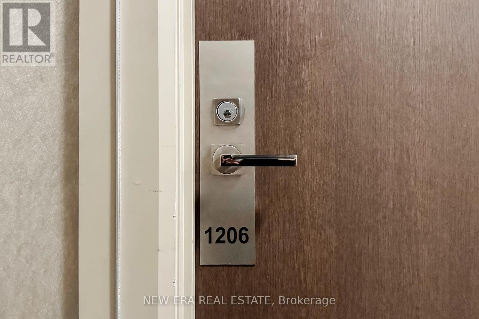 1206 - 75 North Park Road, Vaughan, Ontario  L4J 0H8 - Photo 11 - N12421217