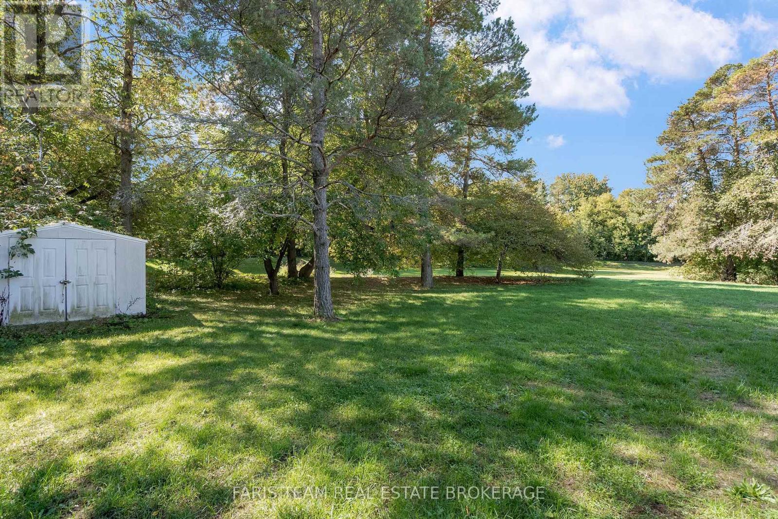 24 Parr Boulevard, Springwater, Ontario  L0M 1T2 - Photo 42 - S12421188