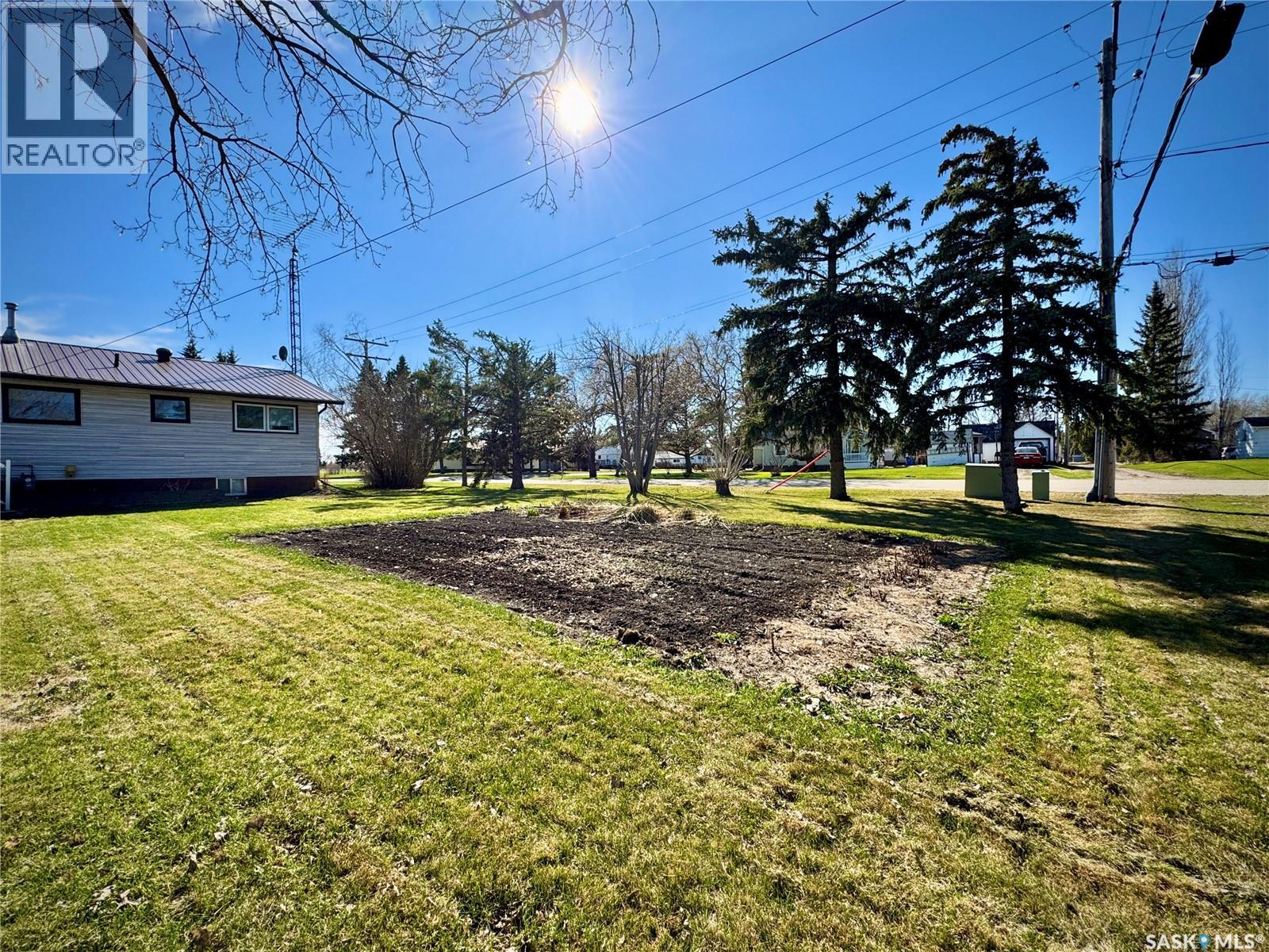 304 March Avenue E, Langenburg, Saskatchewan  S0A 2A0 - Photo 47 - SK996898