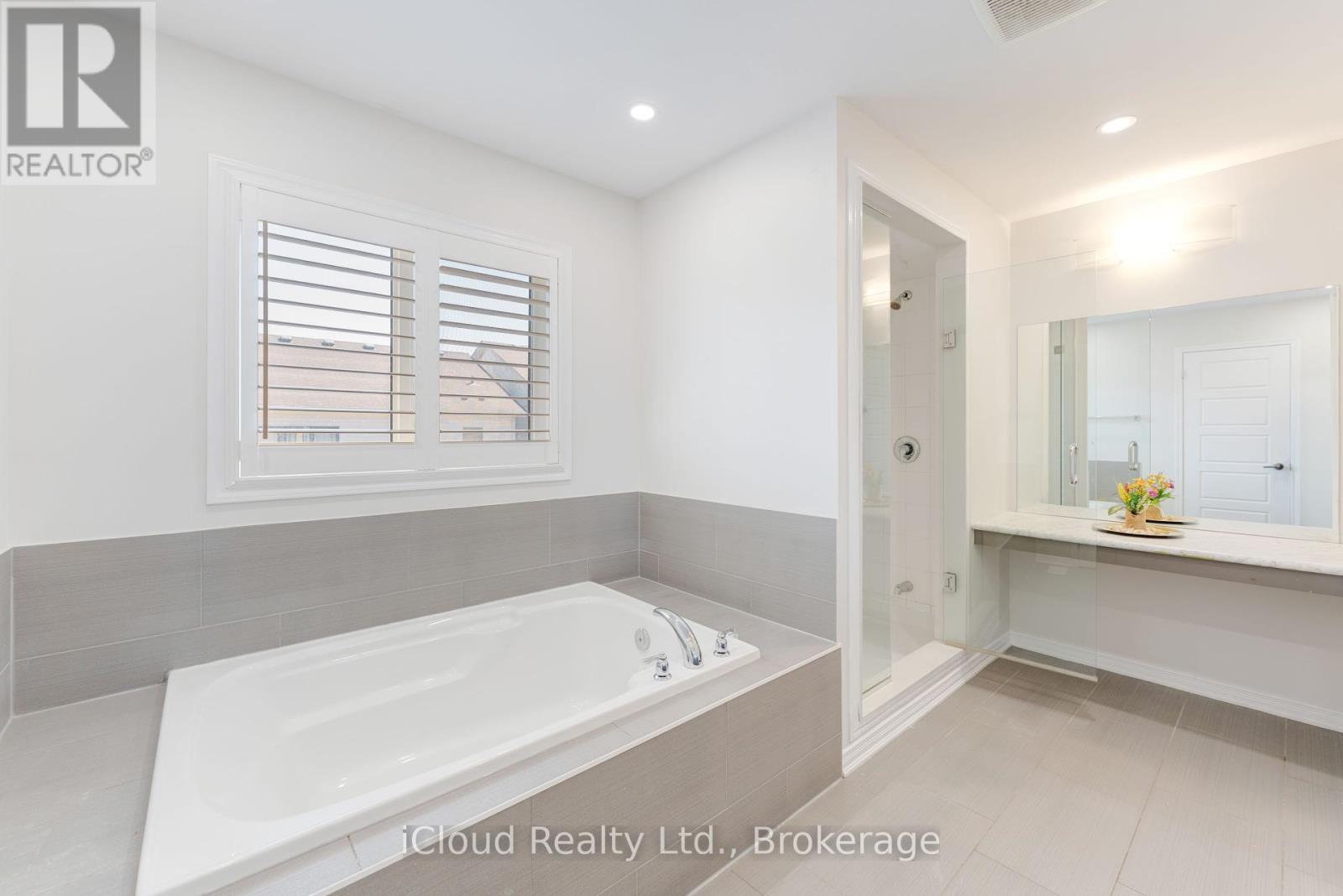 26 Mull Avenue, Haldimand, Ontario  N3W 0B9 - Photo 42 - X12417814