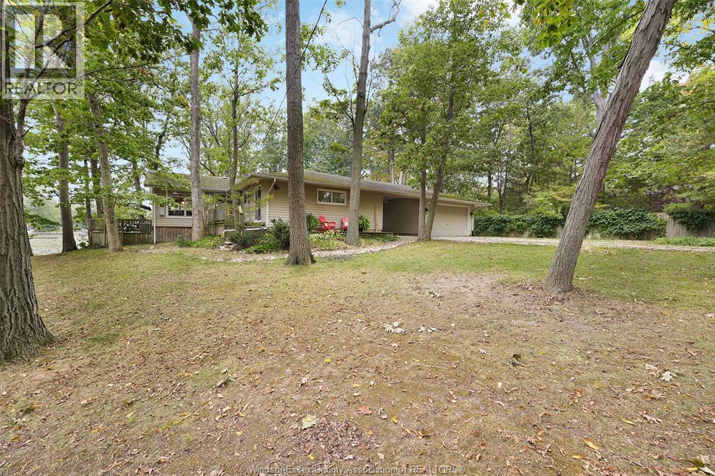 21002 Pier Road, Wheatley, Ontario  N0P 2P0 - Photo 39 - 25024214