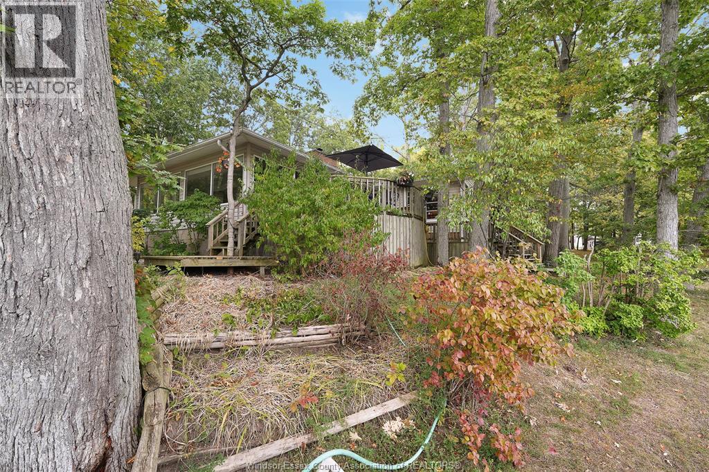 21002 Pier Road, Wheatley, Ontario  N0P 2P0 - Photo 32 - 25024214