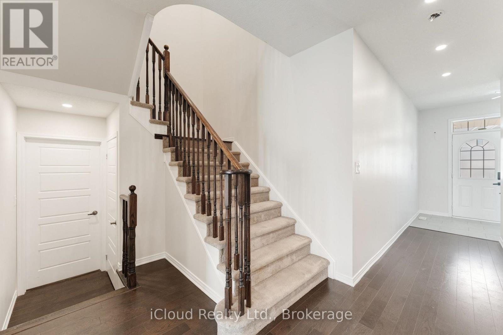 26 Mull Avenue, Haldimand, Ontario  N3W 0B9 - Photo 23 - X12417814