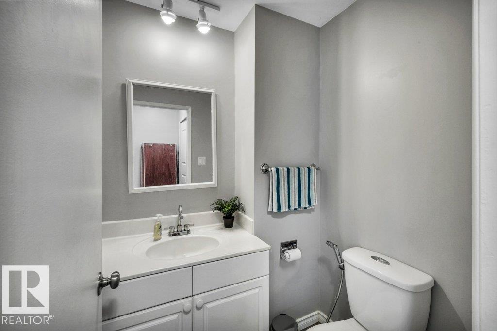 169 Royal Rd Nw, Edmonton, Alberta  T6J 2E7 - Photo 14 - E4459055