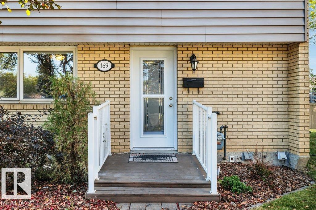 169 Royal Rd Nw, Edmonton, Alberta  T6J 2E7 - Photo 5 - E4459055