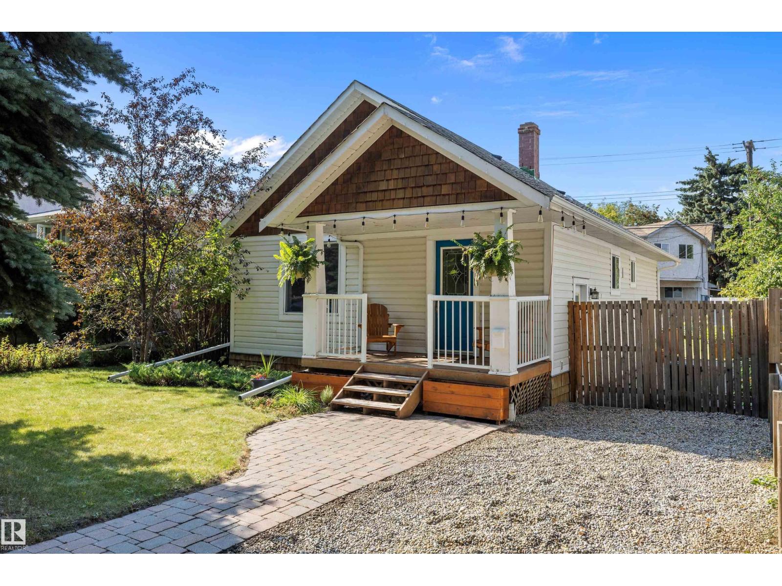 9336 91 ST NW, Edmonton, Alberta
