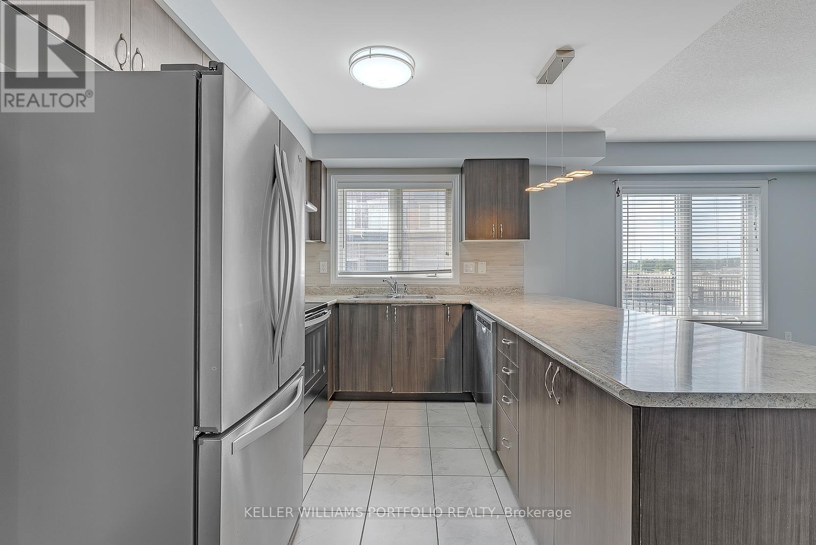 13 - 200 Veterans Drive, Brampton, Ontario  L7A 4S6 - Photo 10 - W12421180