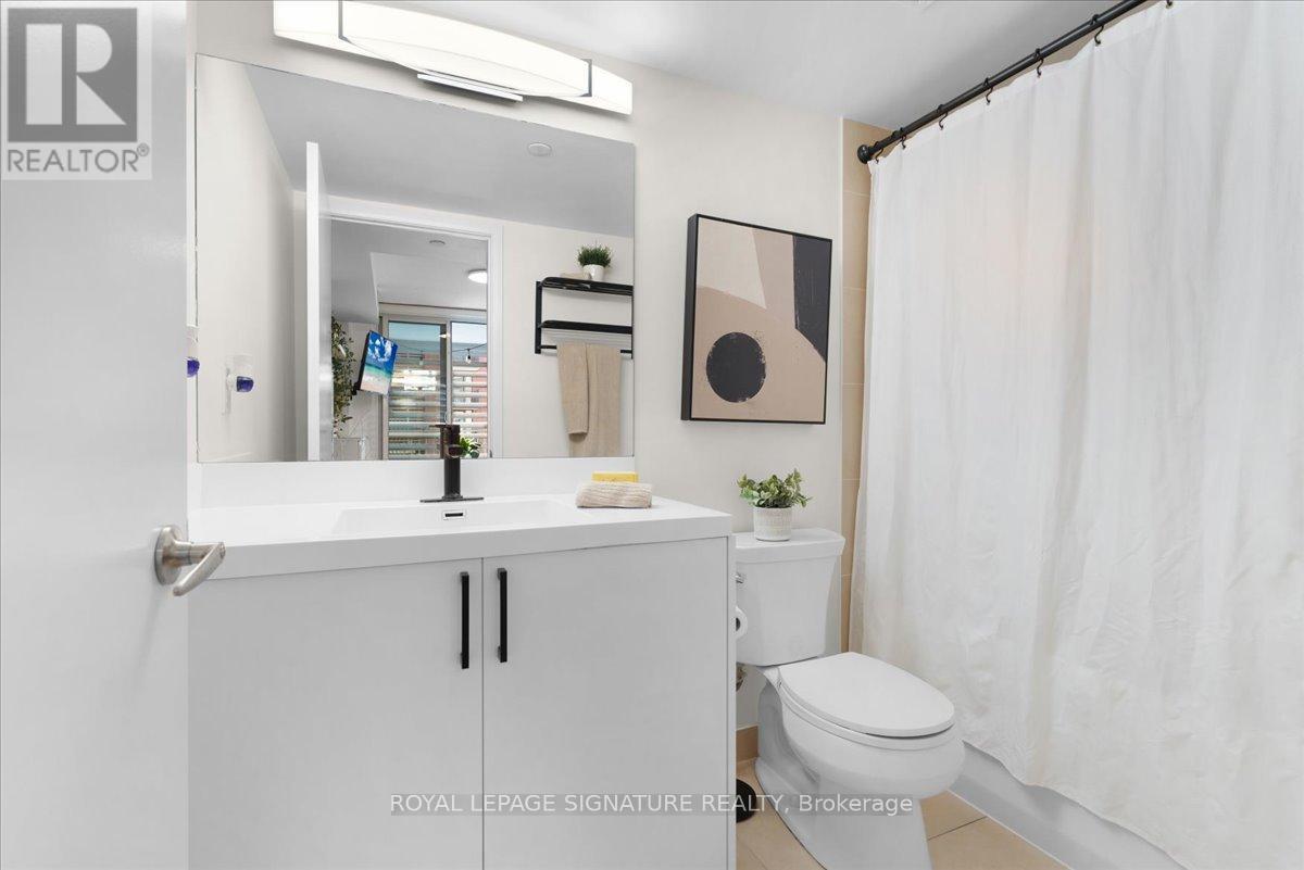 320 - 830 Lawrence Avenue W, Toronto, Ontario  M6A 0B6 - Photo 11 - W12421234