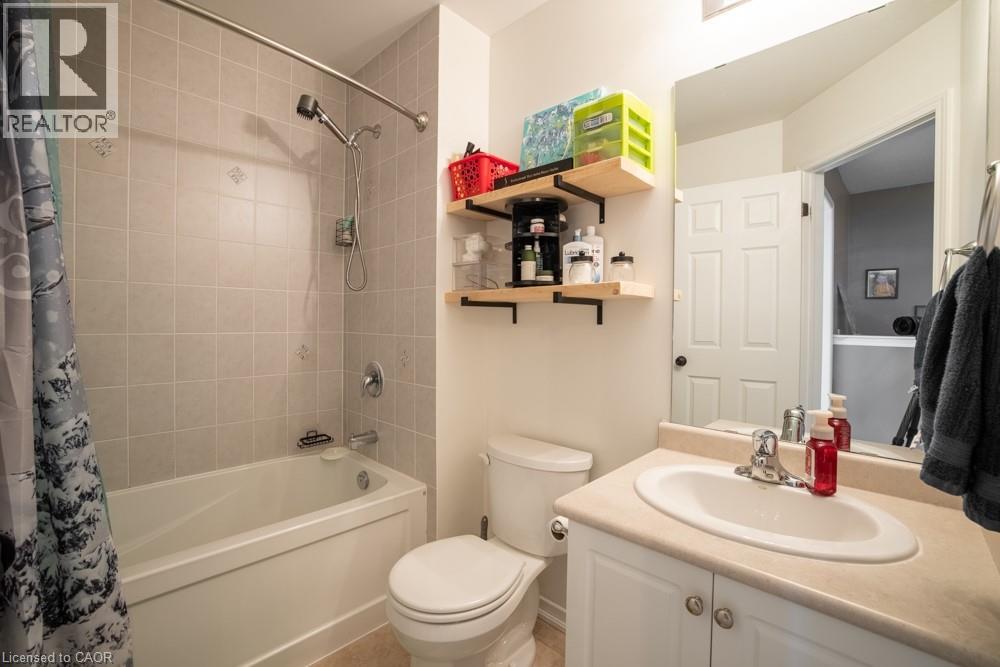 105 Bisset Avenue, Brantford, Ontario  N3T 0H4 - Photo 13 - 40772801