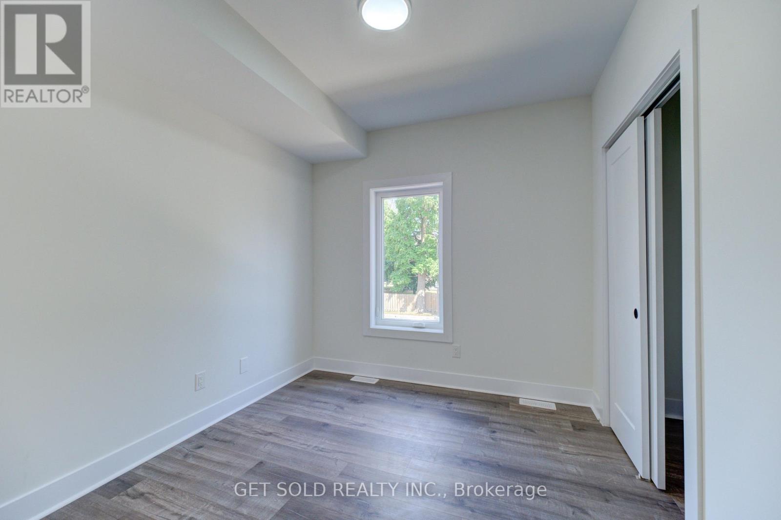 8 - 6701 Thorold Stone Road, Niagara Falls, Ontario  L2J 1B3 - Photo 11 - X12421237