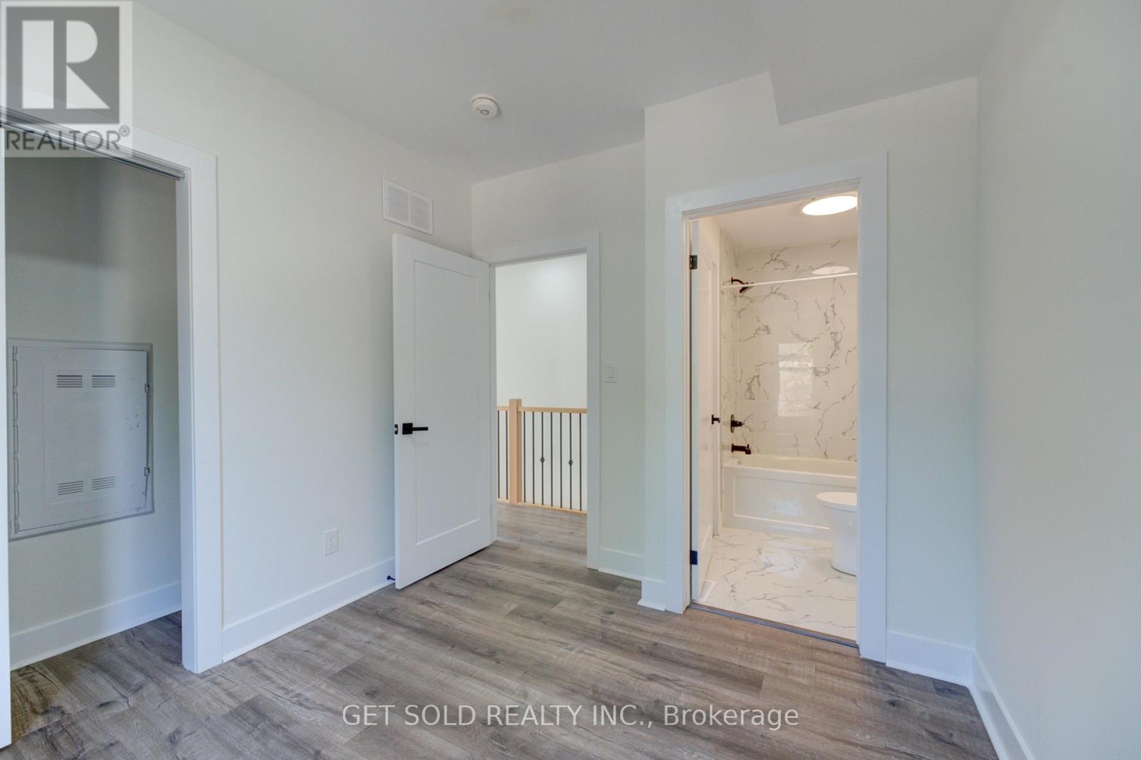 8 - 6701 Thorold Stone Road, Niagara Falls, Ontario  L2J 1B3 - Photo 12 - X12421237