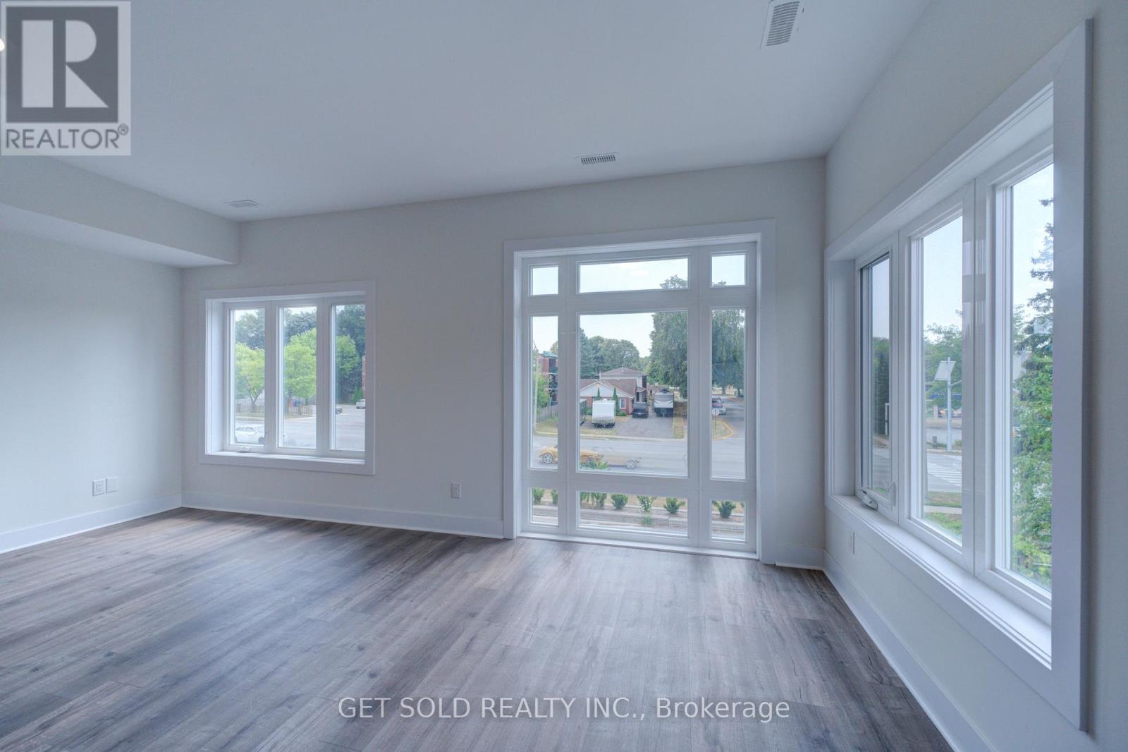 9 - 6701 Thorold Stone Road, Niagara Falls, Ontario  L2J 1B3 - Photo 13 - X12421243