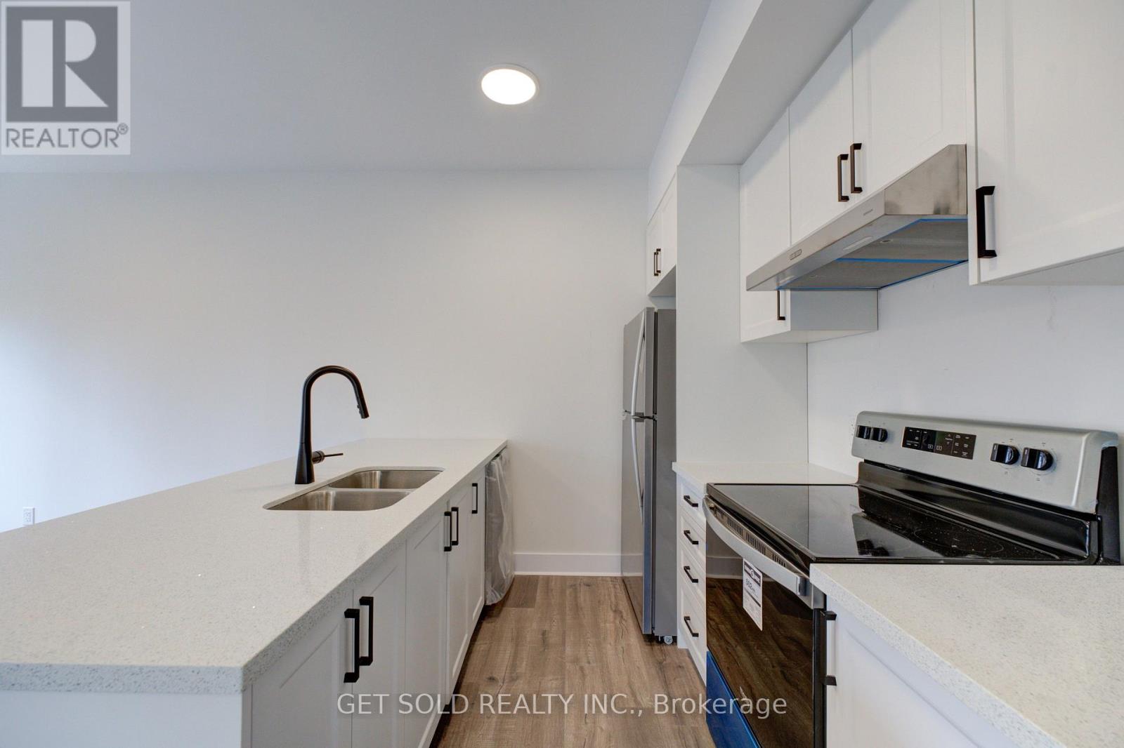 9 - 6701 Thorold Stone Road, Niagara Falls, Ontario  L2J 1B3 - Photo 7 - X12421243