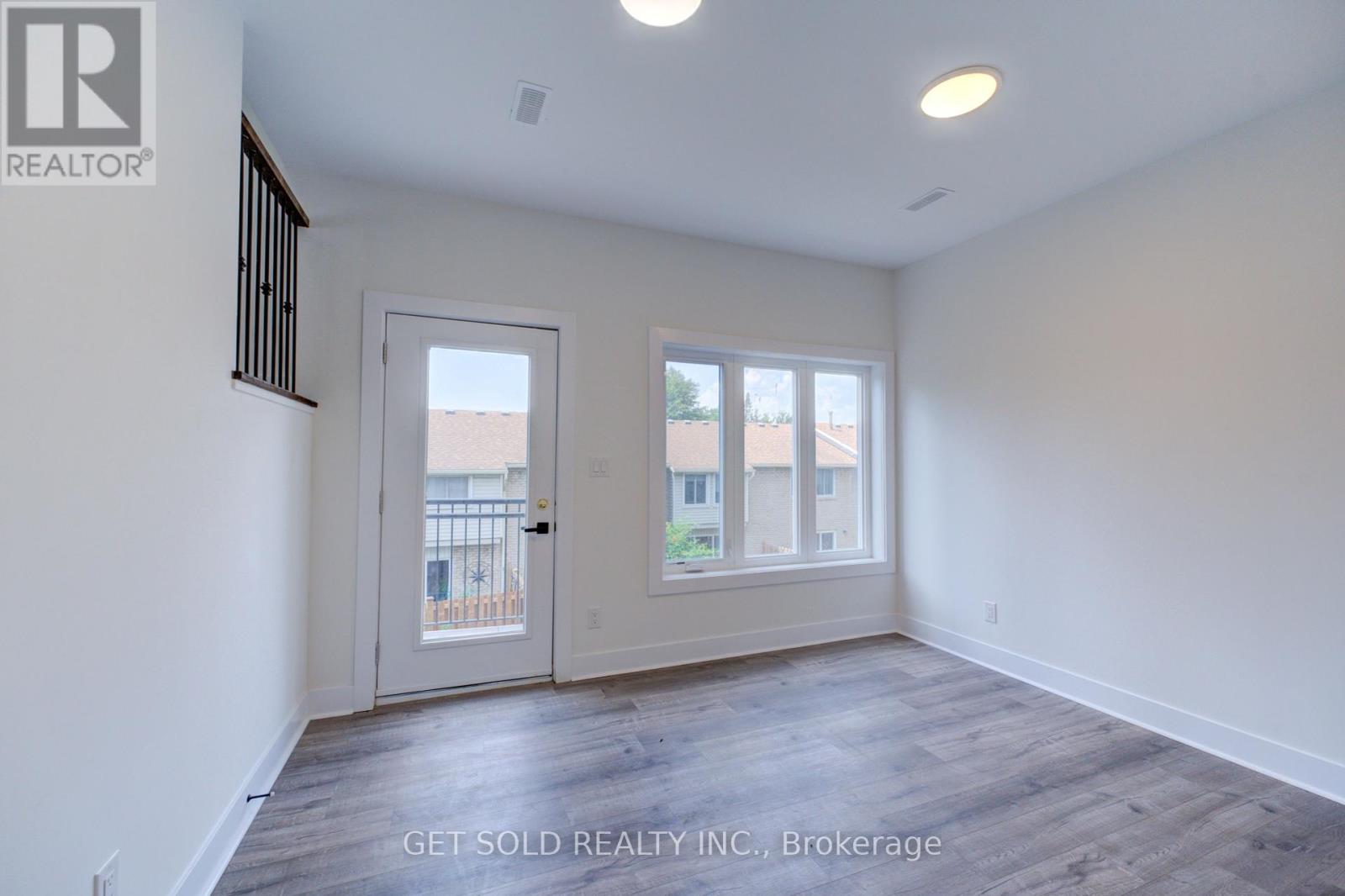 9 - 6701 Thorold Stone Road, Niagara Falls, Ontario  L2J 1B3 - Photo 9 - X12421243