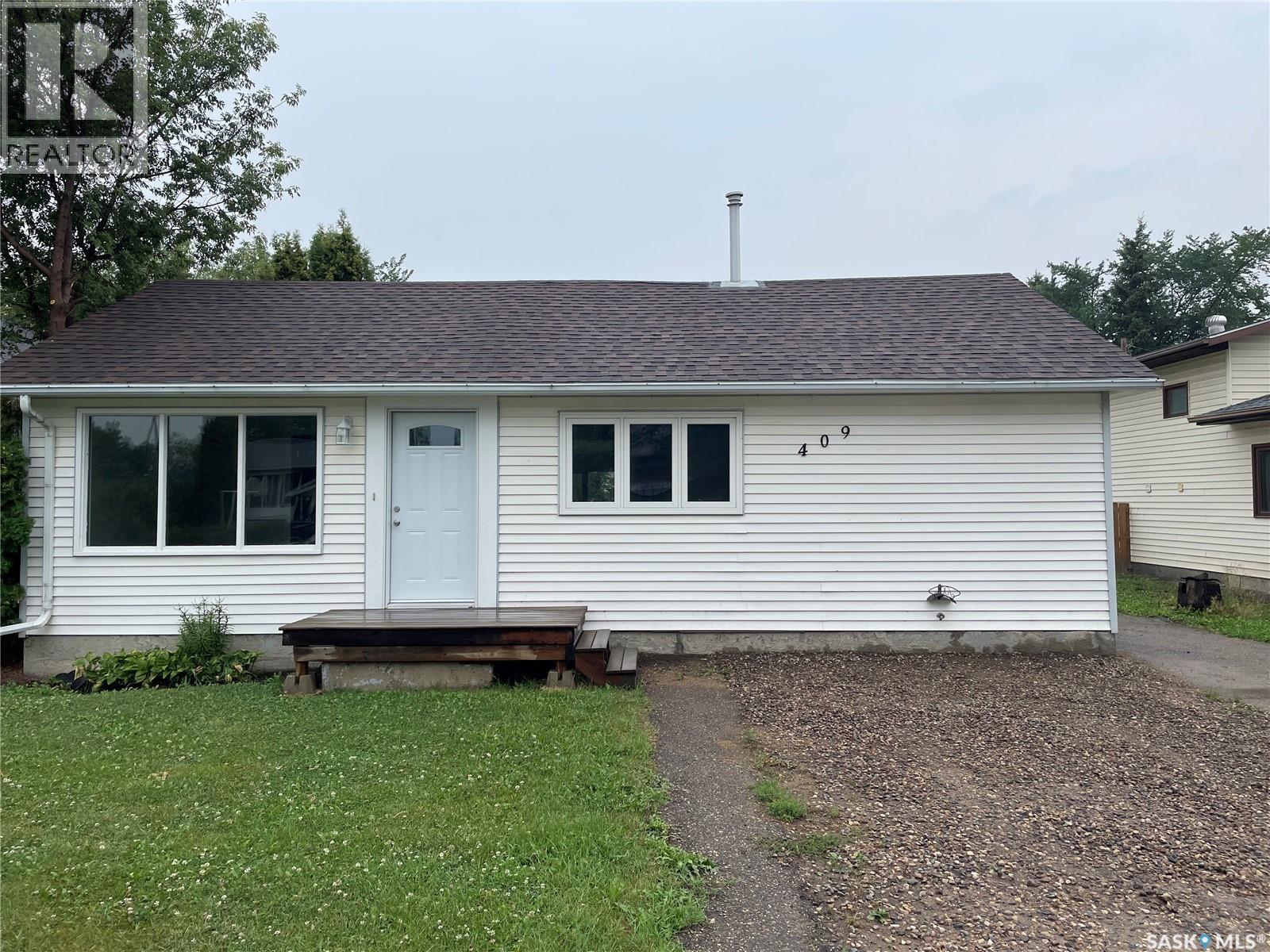 409 4th STREET W, Meadow Lake, Saskatchewan
