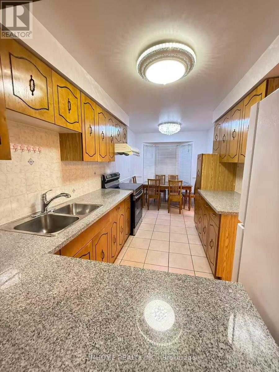 42 Sandyhook Square, Toronto, Ontario  M1W 3N5 - Photo 9 - E12354023