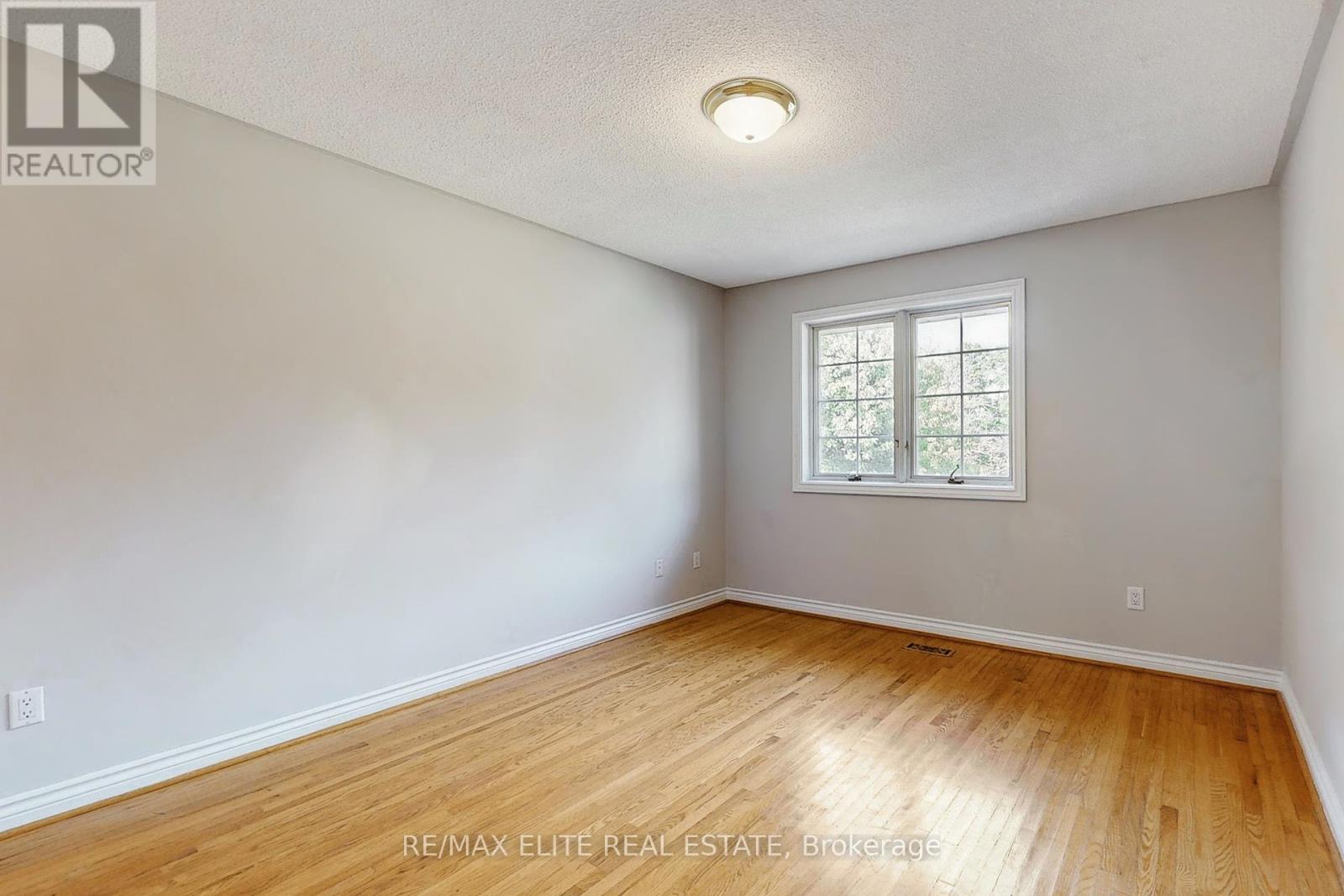 61 Beaufort Hills Road, Richmond Hill, Ontario  L4E 2N3 - Photo 24 - N12421130