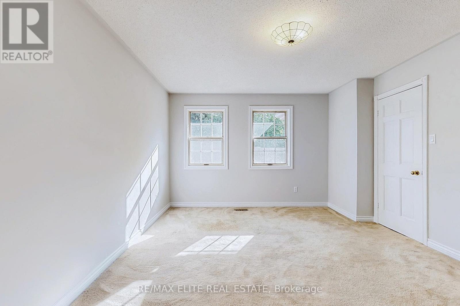 61 Beaufort Hills Road, Richmond Hill, Ontario  L4E 2N3 - Photo 17 - N12421130