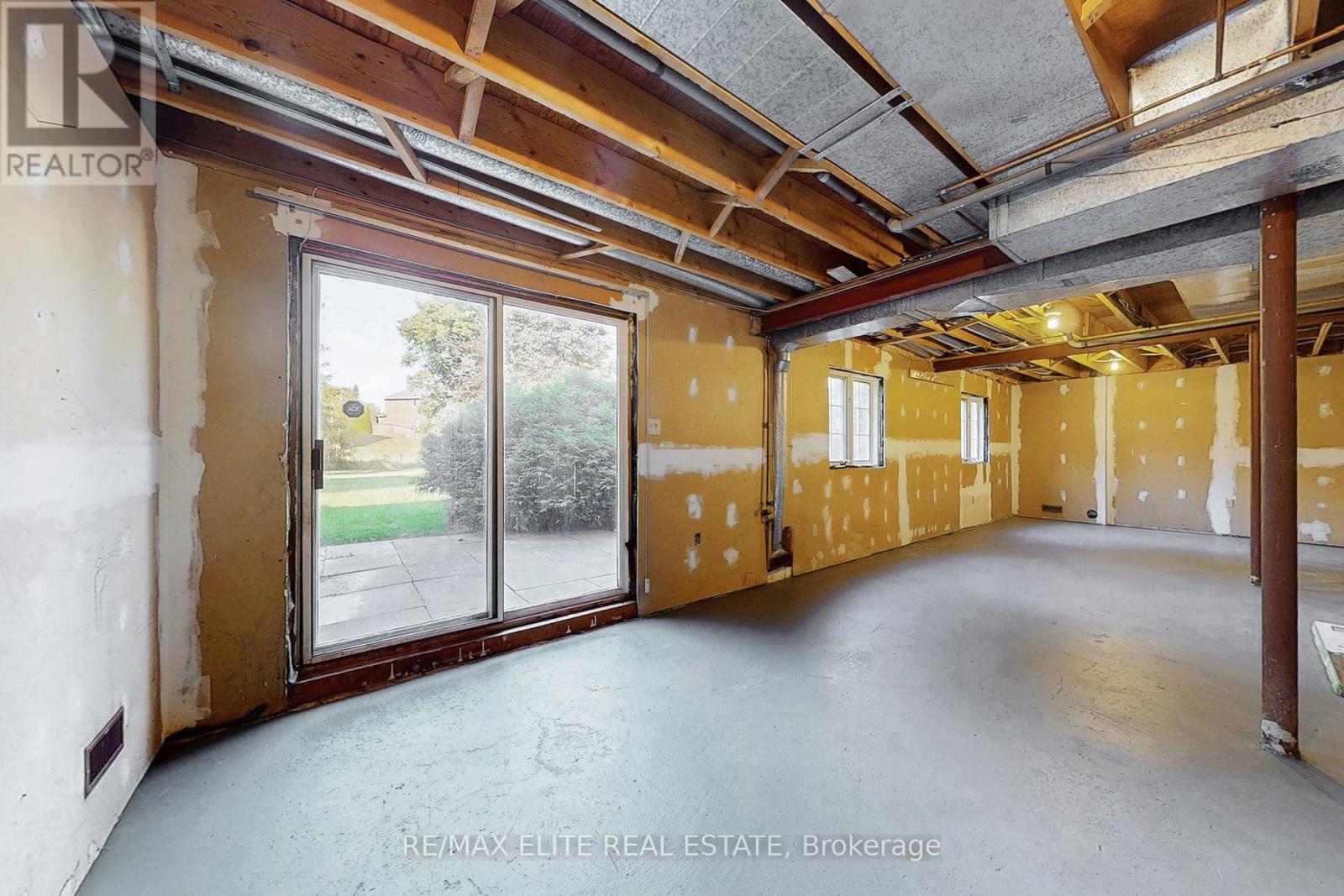 61 Beaufort Hills Road, Richmond Hill, Ontario  L4E 2N3 - Photo 27 - N12421130