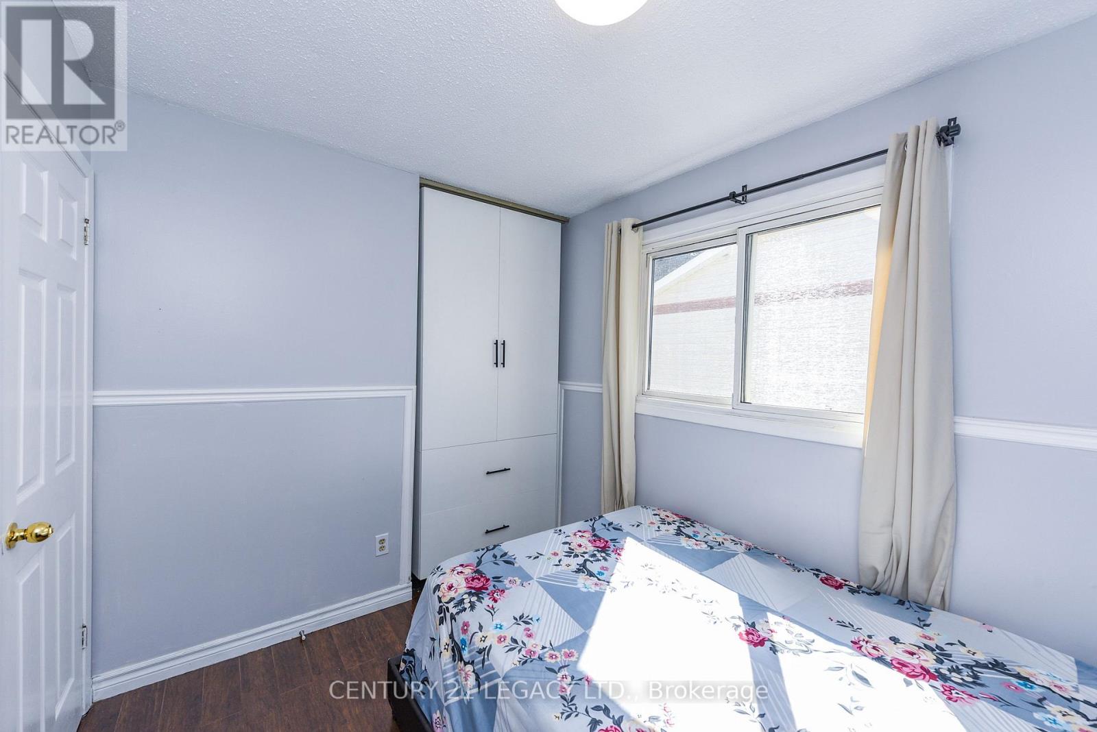 11 Bruce Beer Drive, Brampton, Ontario  L6V 2W7 - Photo 22 - W12421228