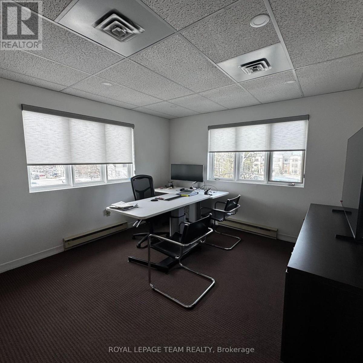 301 - 1128 Clapp Lane, Ottawa, Ontario  K4M 1A7 - Photo 3 - X12421461