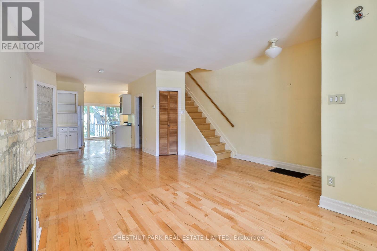 52 Craighurst Avenue, Toronto, Ontario  M4R 1J8 - Photo 8 - C12421269