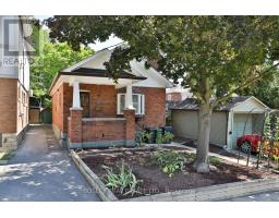 15 WHITEWOOD ROAD, Toronto, Ontario