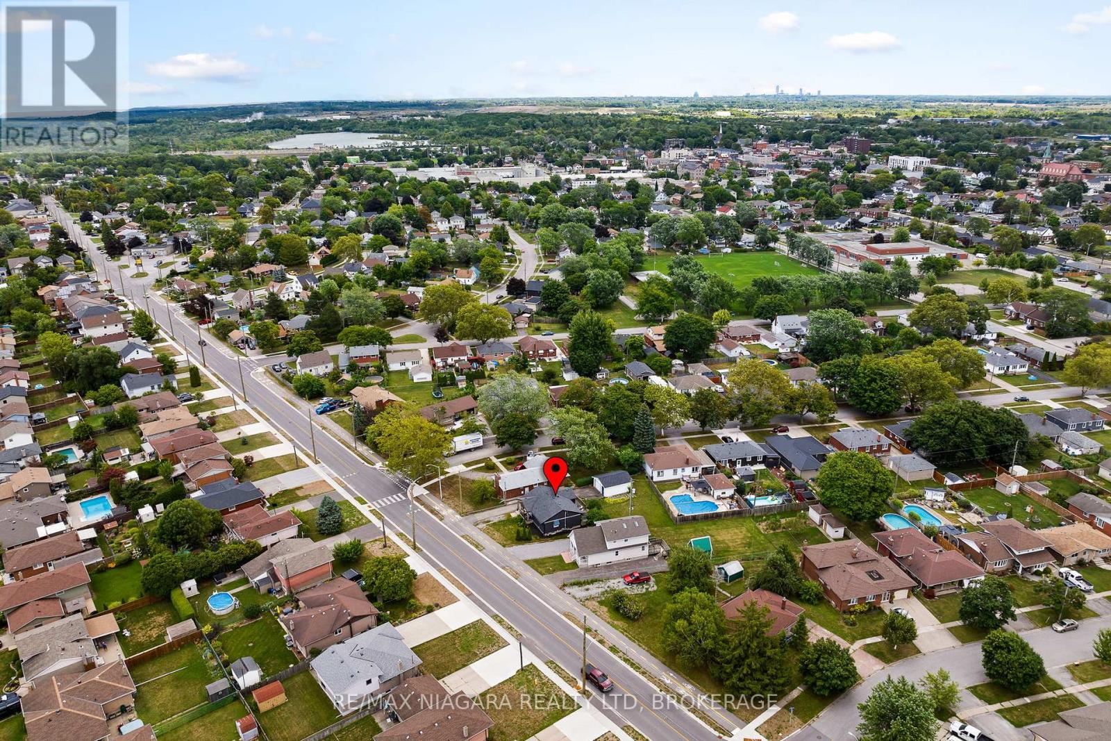 127 St Davids Road, Thorold (Thorold Downtown), Ontario  L2V 2L8 - Photo 32 - X12421452