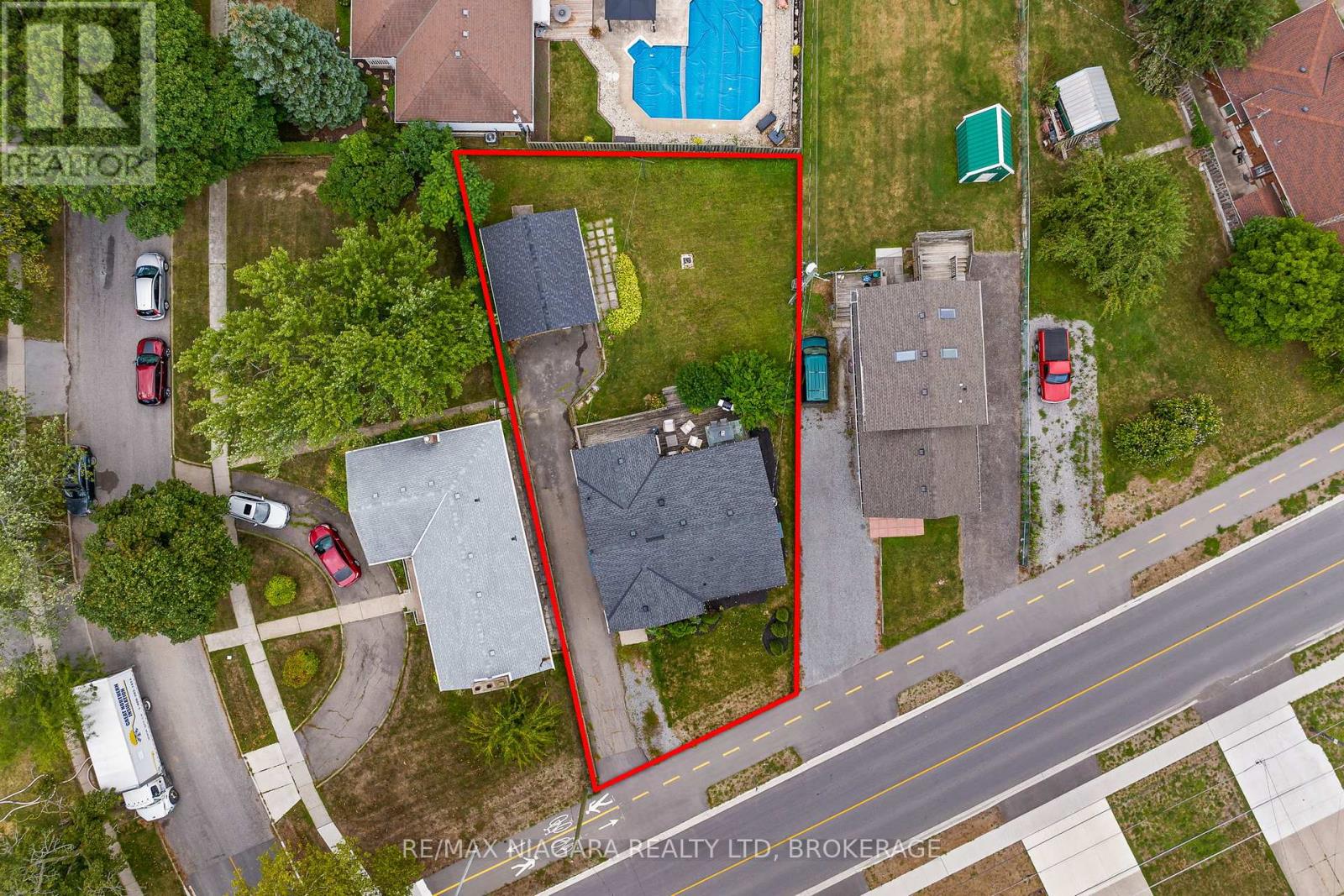 127 St Davids Road, Thorold (Thorold Downtown), Ontario  L2V 2L8 - Photo 35 - X12421452