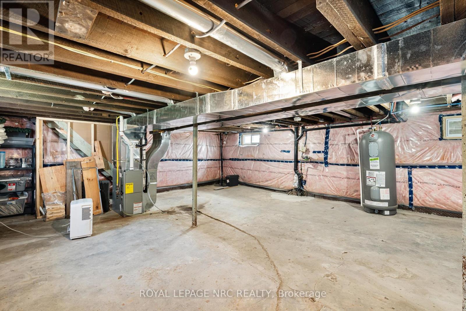 37 Lock Street, St. Catharines, Ontario  L2N 5B8 - Photo 27 - X12421470