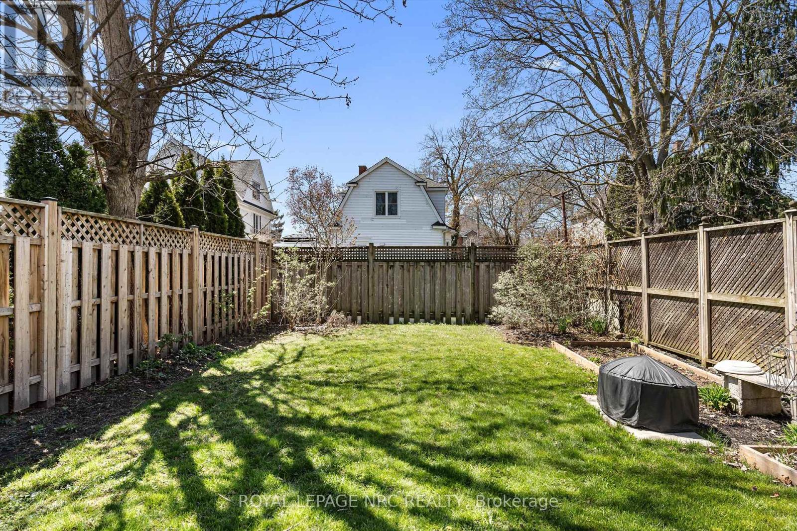 37 Lock Street, St. Catharines, Ontario  L2N 5B8 - Photo 30 - X12421470