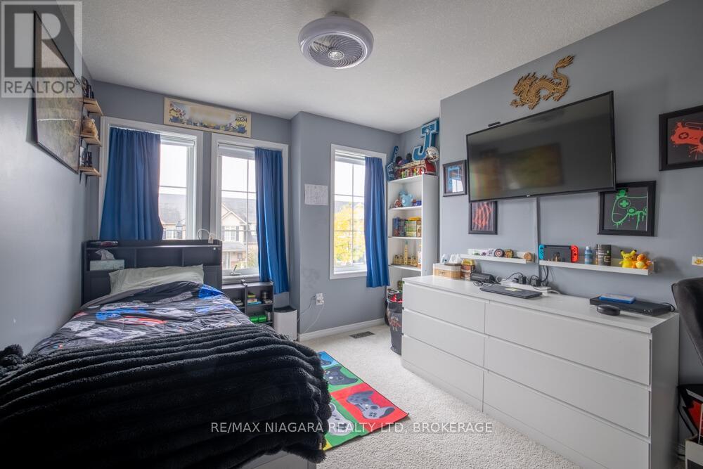 105 Bisset Avenue, Brantford, Ontario  N3T 0H4 - Photo 13 - X12421495