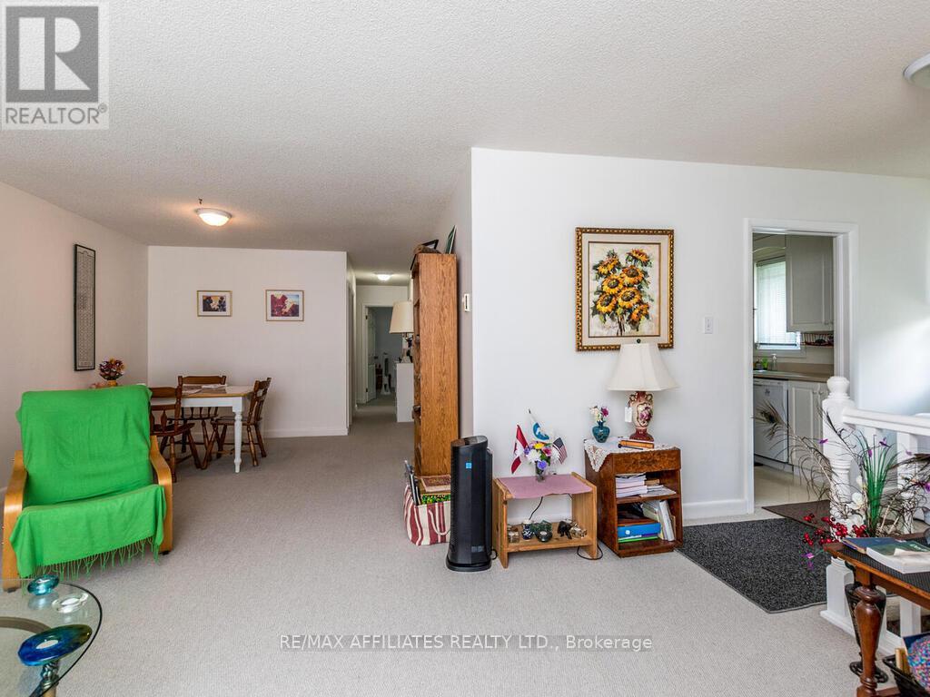 6-8 Market Square, Perth, Ontario  K7H 1V7 - Photo 18 - X12385439