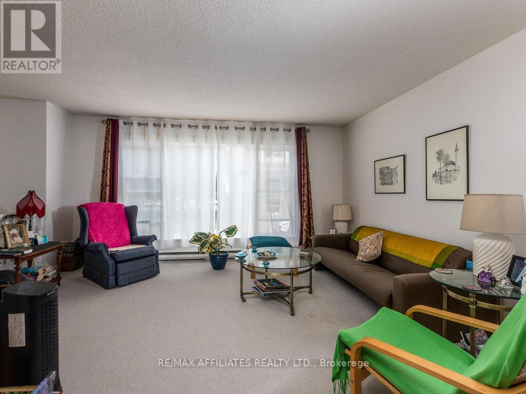 6-8 Market Square, Perth, Ontario  K7H 1V7 - Photo 17 - X12385439